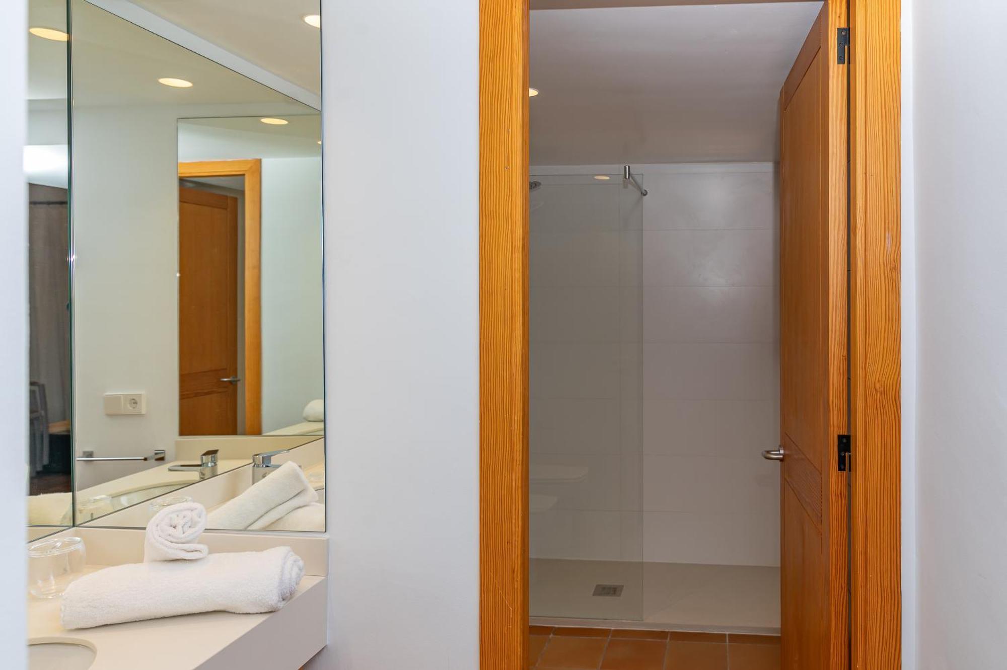 Villa Camp Gran By Sealand Villas Pollença Екстериор снимка