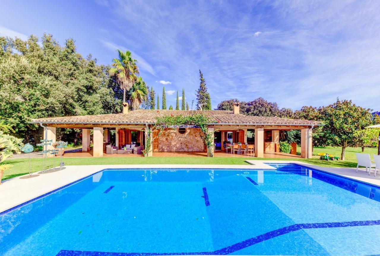 Villa Camp Gran By Sealand Villas Pollença Екстериор снимка